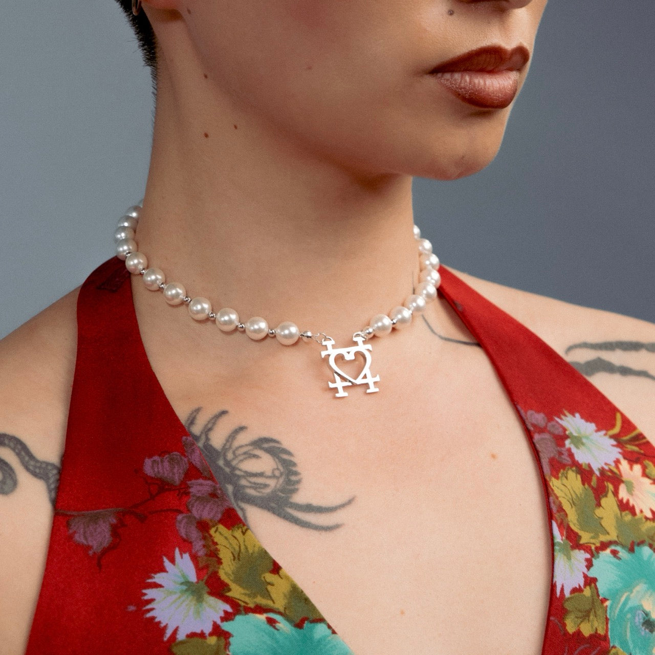 Unique Designer 24 Pearl Necklace | Elegant Two-Tone Piece